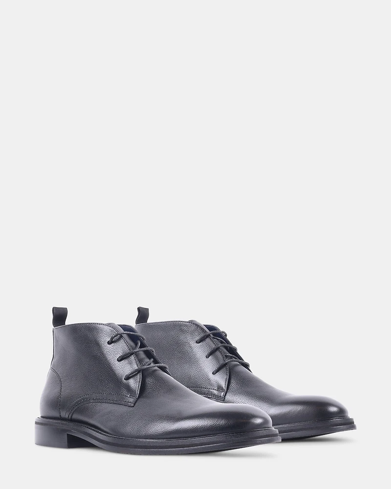 SENTINEL BLACK LEATHER