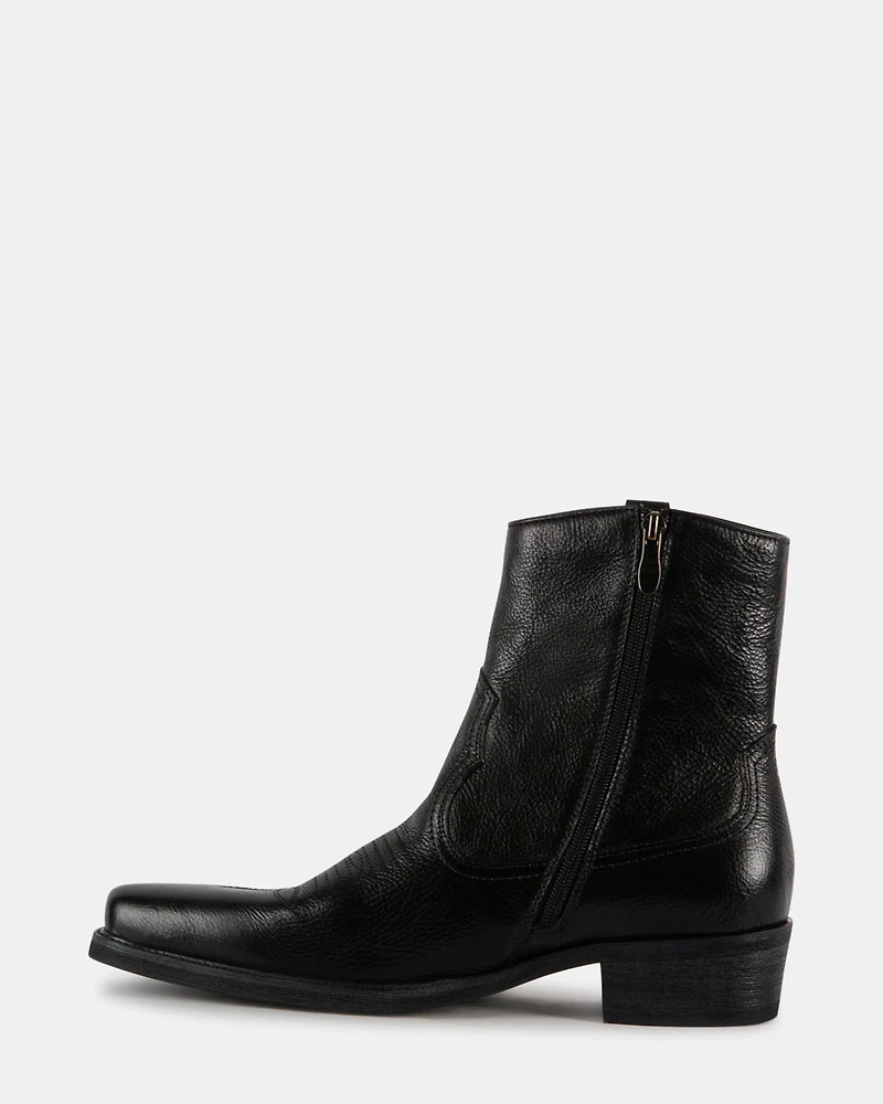 STERGIS BLACK LEATHER
