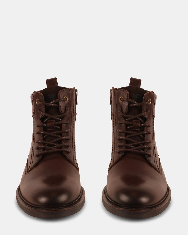 UNCANNY BROWN LEATHER