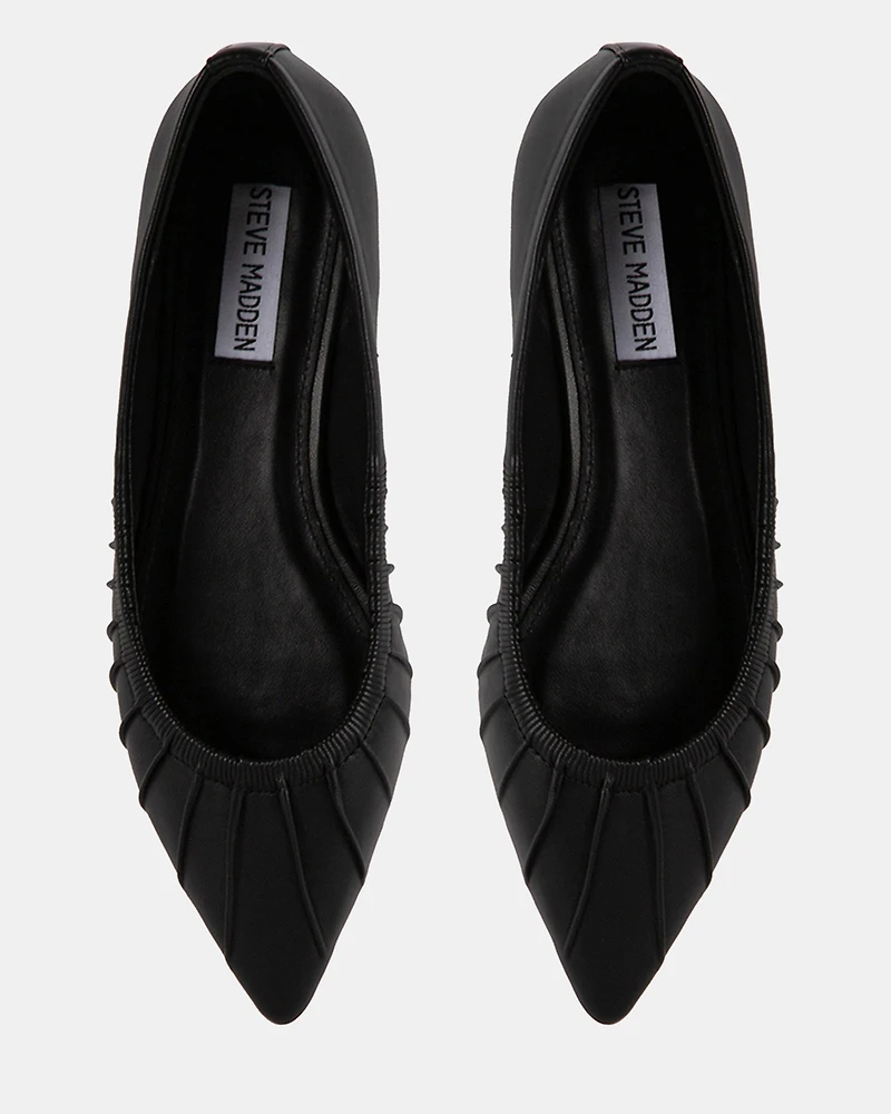 DARINGLY BLACK