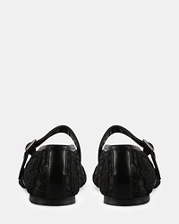 DREAMING BLACK