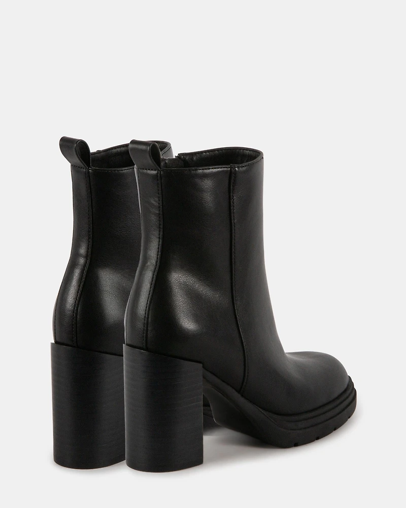 BLURED BLACK