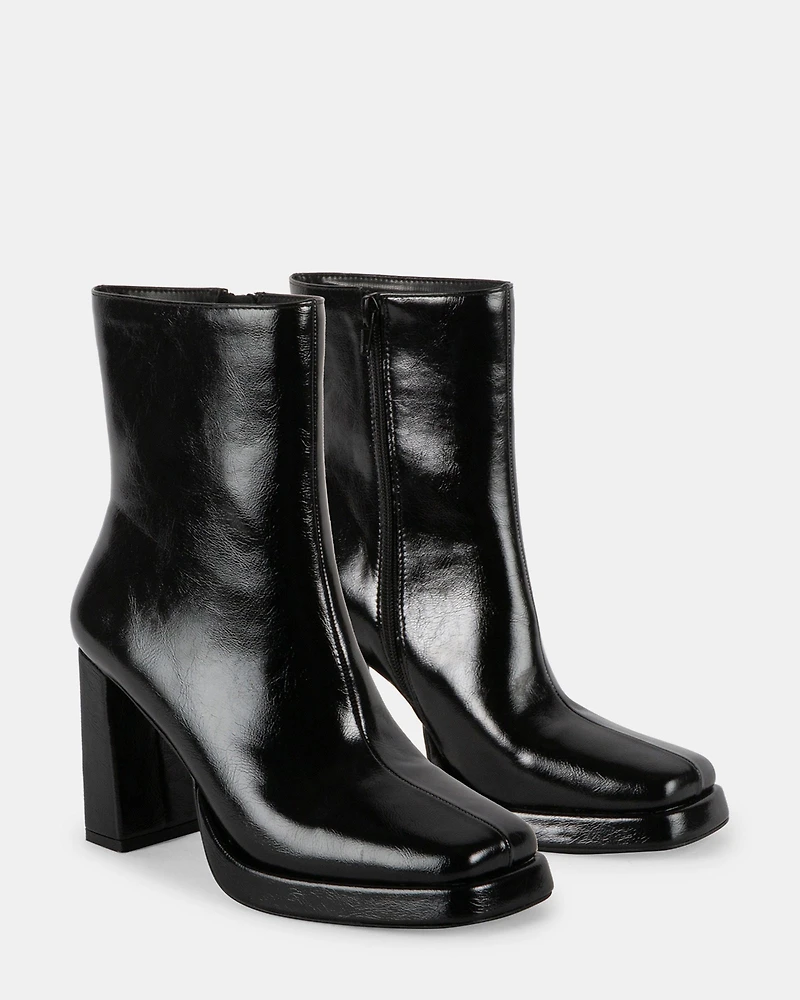 CLEVER BLACK