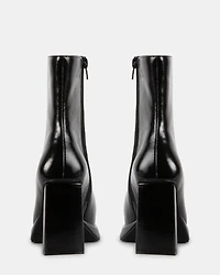 CLEVER BLACK