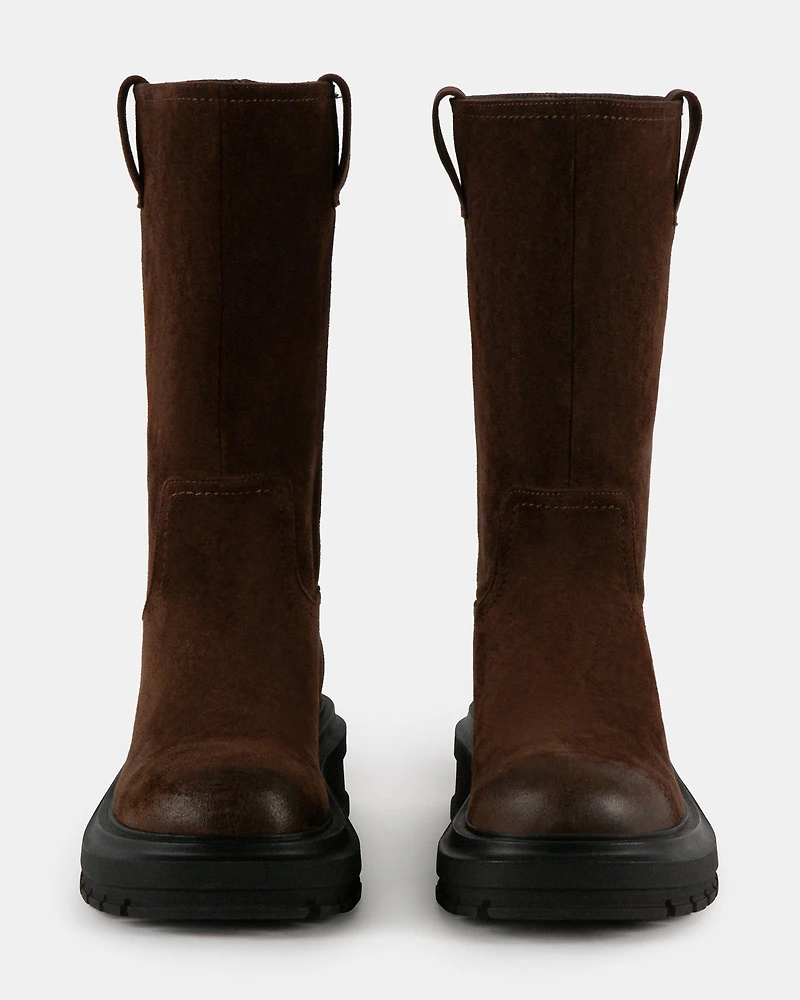 ROOST BROWN