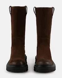 ROOST BROWN