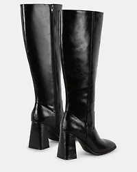 ROYALTY BLACK