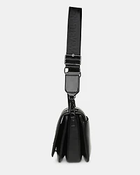 BAGGIE BLACK