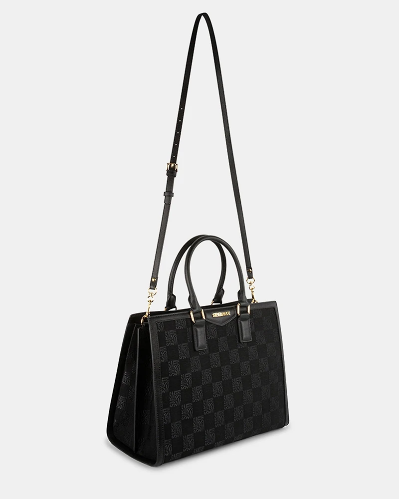 BCHRIS BLACK