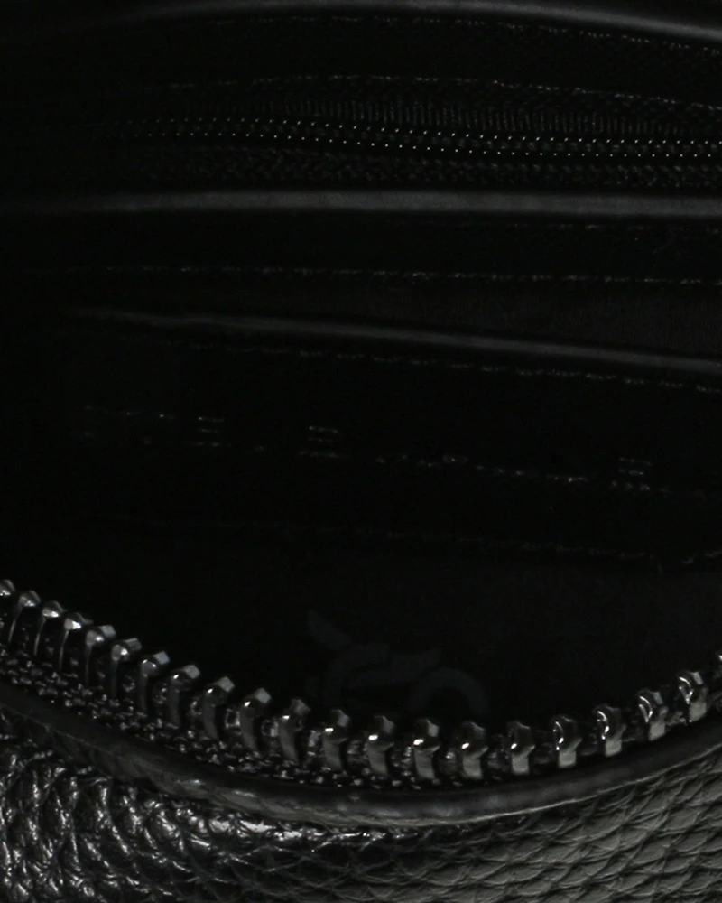 BLAURY BLACK
