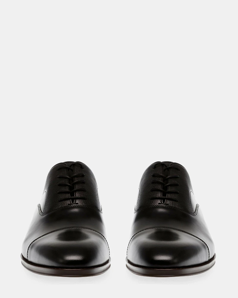 PLAKARD BLACK LEATHER