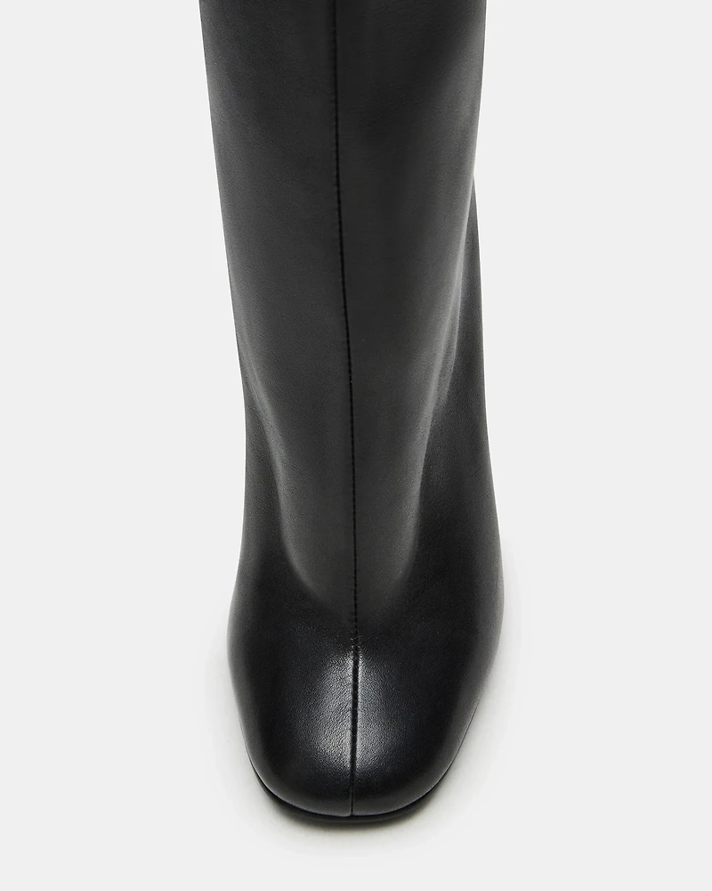 ALLURING BLACK LEATHER