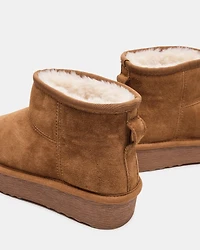 COMFY TAN SUEDE