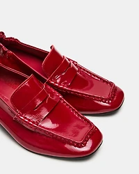 ESTEE RED PATENT