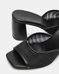 MADAME BLACK