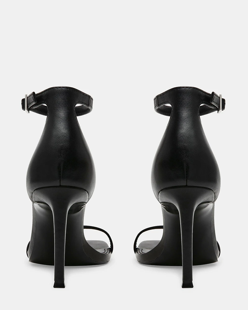 PIKED BLACK LEATHER