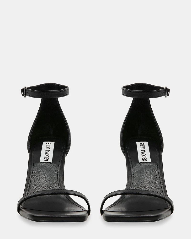 PIKED BLACK LEATHER