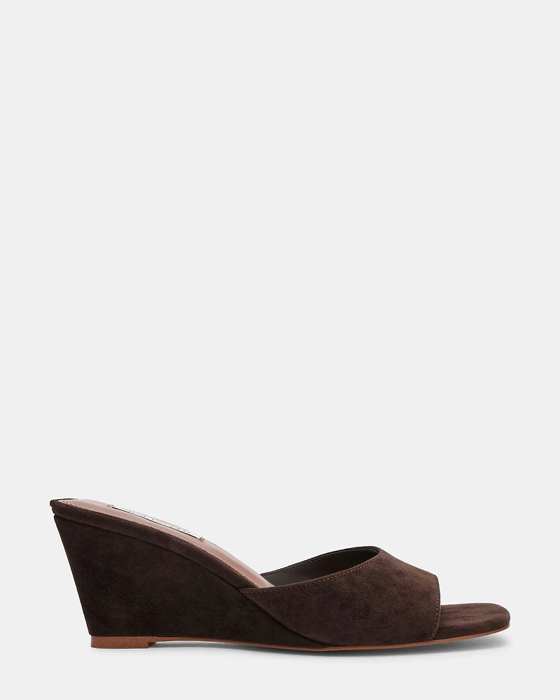 SELESTE BROWN SUEDE