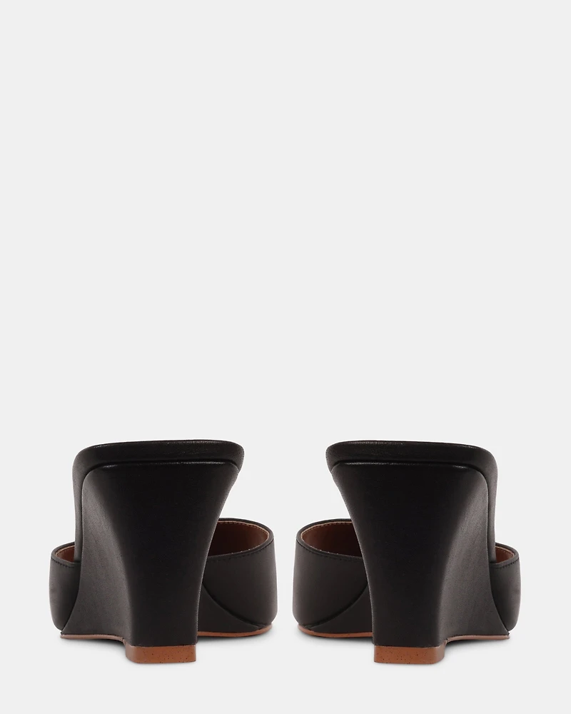 SELESTE BLACK LEATHER