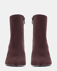 BORNN BROWN
