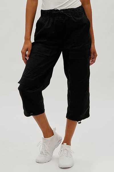 International INC Company Utility Cargo Capris