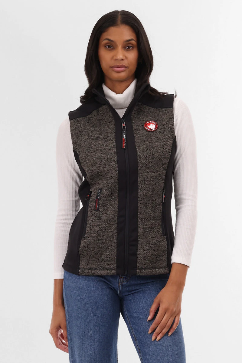 Canada Weather Gear Fleece Zip Up Vest