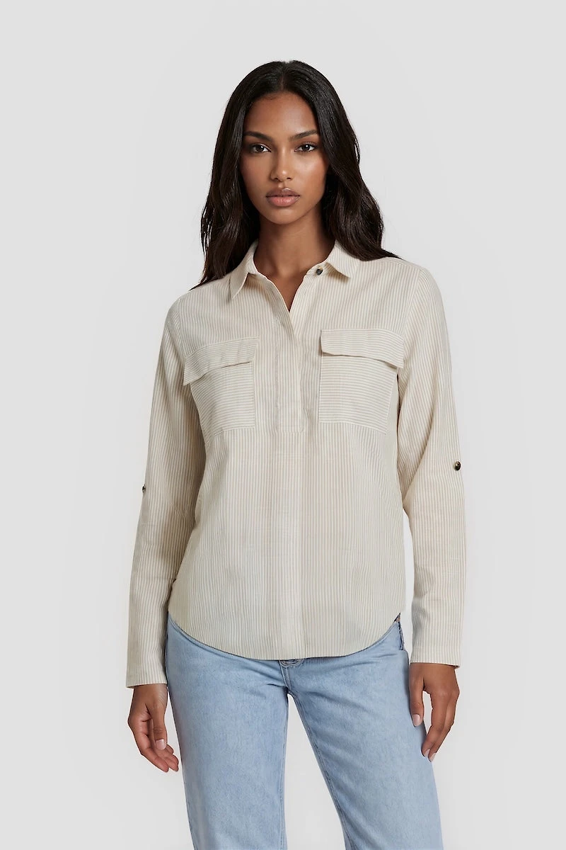 Collar Shirt With Two Front Pockets