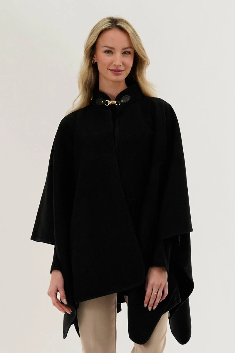 Canada Weather Gear Basic Poncho - Black