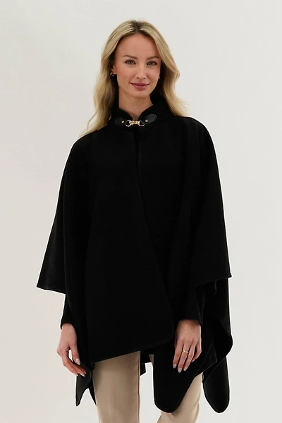 Canada Weather Gear Basic Poncho - Black