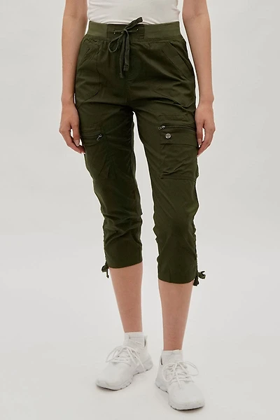 International INC Company Tie Waist Cargo Capris