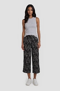 Printed Cropped Pants - Black