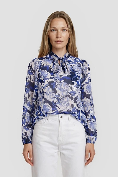 Long Sleeve Tie-Up Shirt