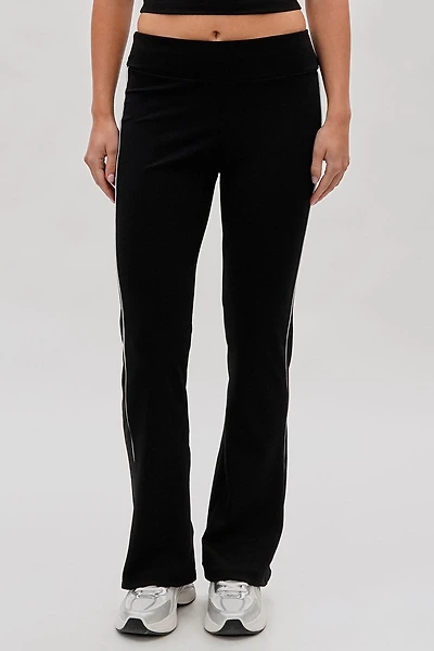 Super Triple Goose Side Piping Detail Active Pants