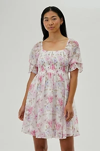 Beechers Brook Floral Smocked Cocktail Dress - White