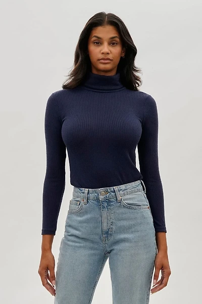 Magazine Ribbed Turtleneck Pullover Sweater - Navy