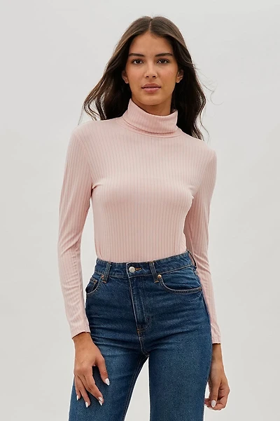 Majora Long Sleeve Turtleneck Pullover Sweater - Blush