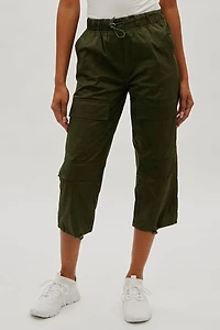 International INC Company Utility Cargo Capris