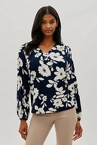 Beechers Brook Floral Henley Blouse