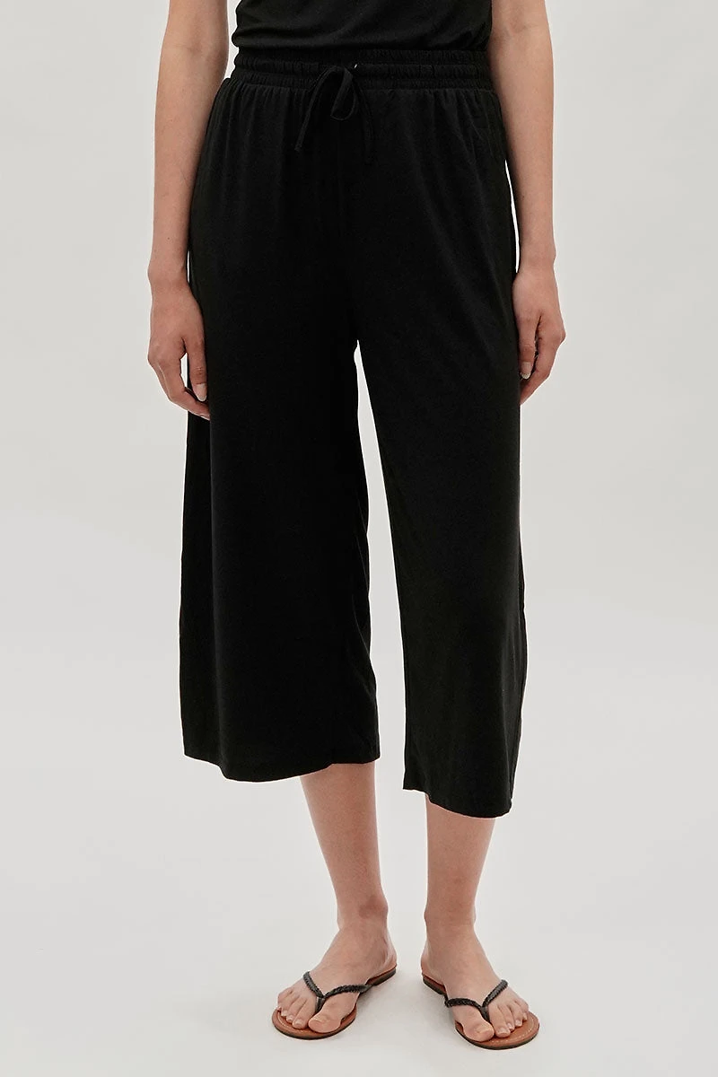 International INC Company Tie Waist Cropped Pants