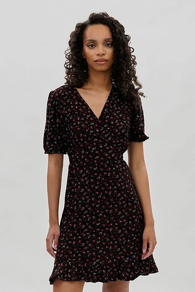 Beechers Brook Floral Crossover Day Dress