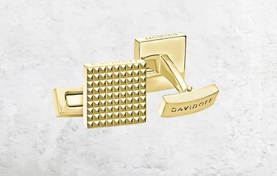 DAVIDOFF PARIS CUFFLINKS BRASS PLATED L. GOLD CLOUS DE PARIS SQUARE LIGHT GOLD