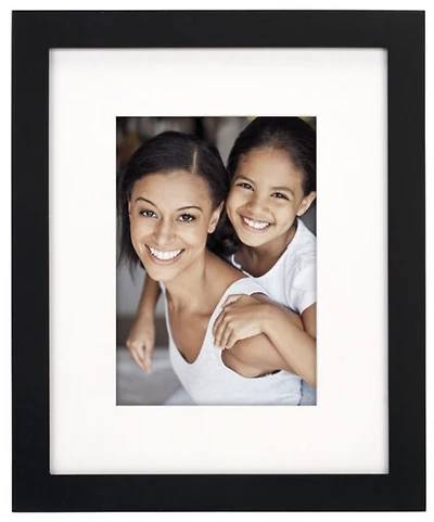 Linear Black Frame with Mat