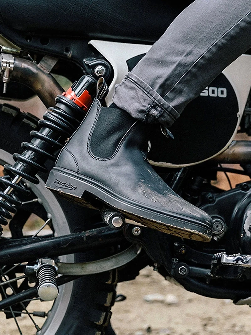 MENS BLUNDSTONE DRESS BLACK BOOT