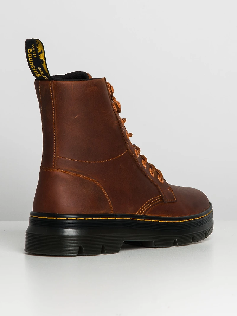 MENS DR MARTENS COMBS ARCHIVE PULL UP - CLEARANCE