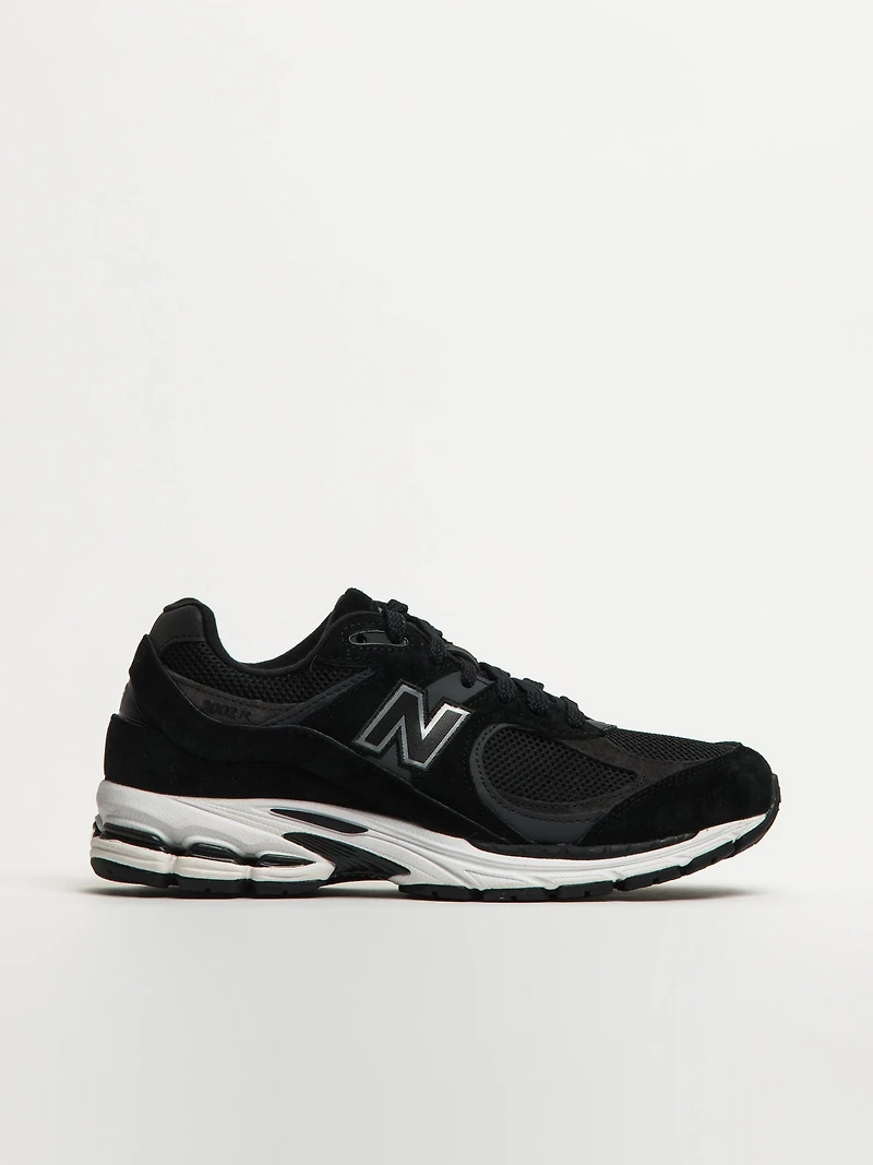 MENS NEW BALANCE 2002 SNEAKER - BLACK