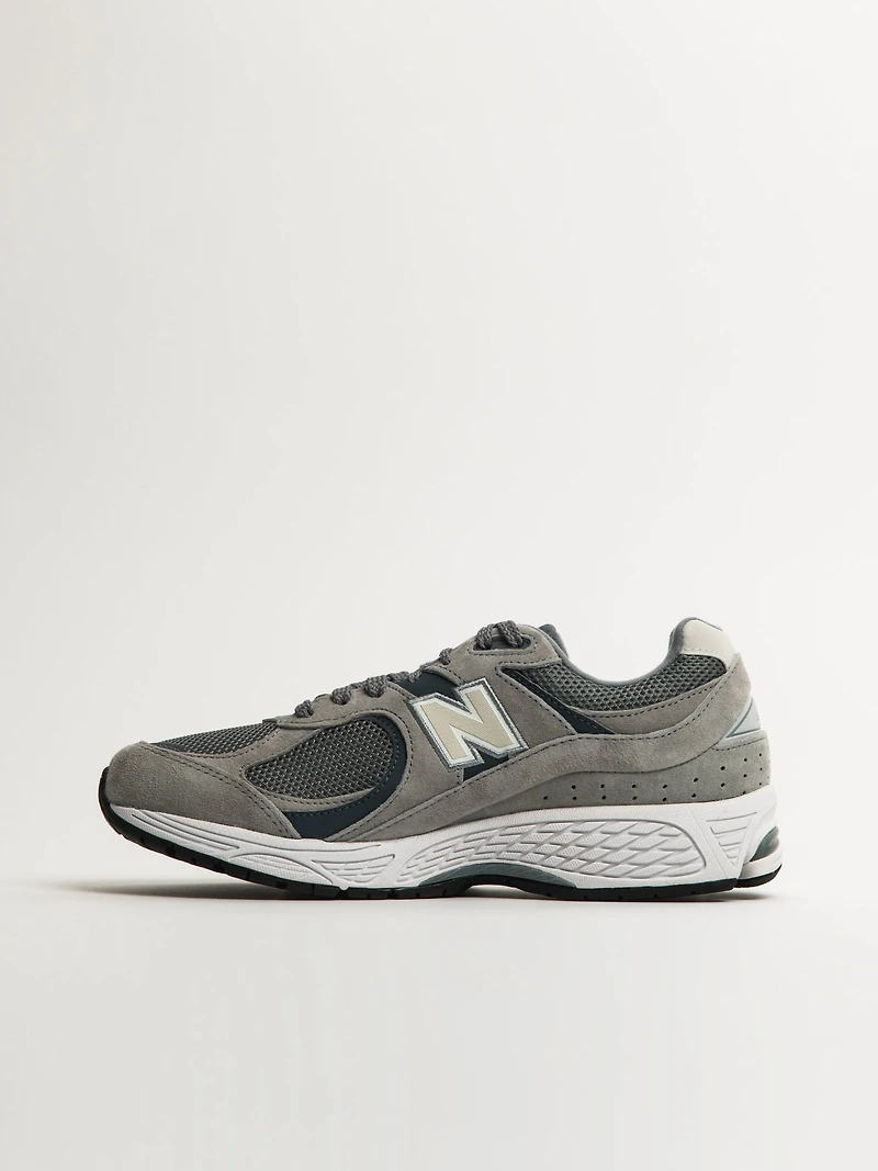 MENS NEW BALANCE 2002 SNEAKER - STEEL GREY