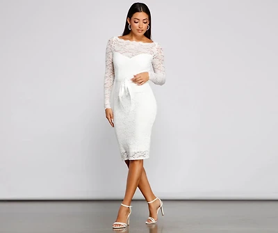 Keely Lace Sweetheart Midi Dress