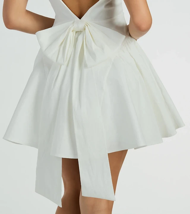 white skater dress with bow boohoo Women's Plus Size Taffeta Bow Back Puff Sleeve Skater Dress - Ivory