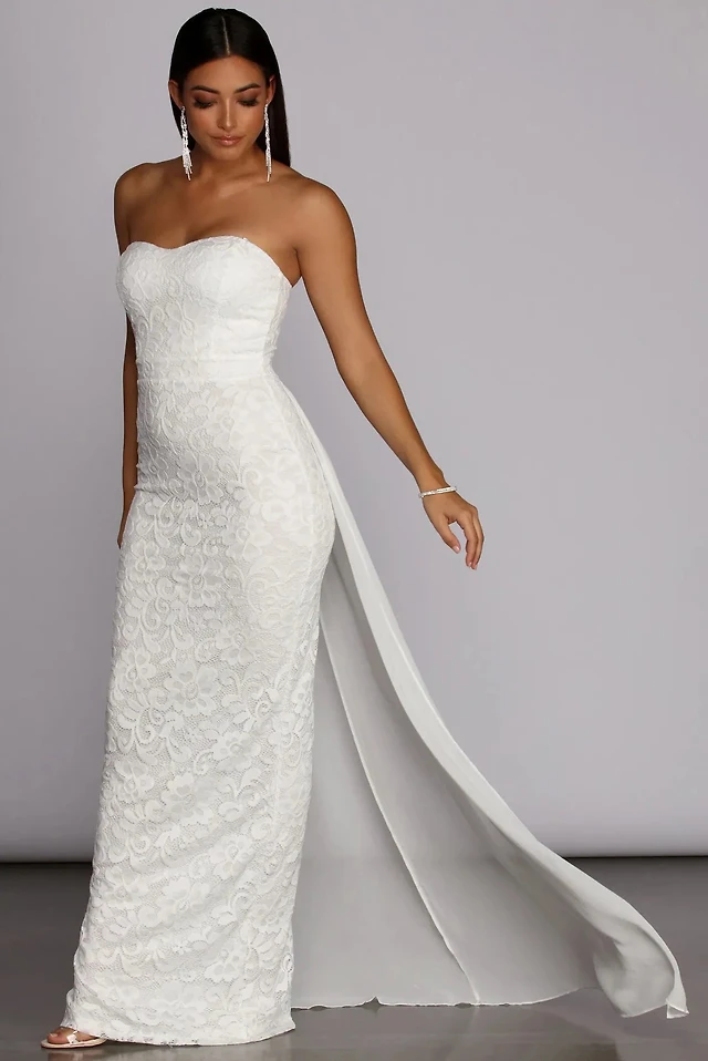 bailey strapless lace dress Windsor Bailey Strapless Lace Dress