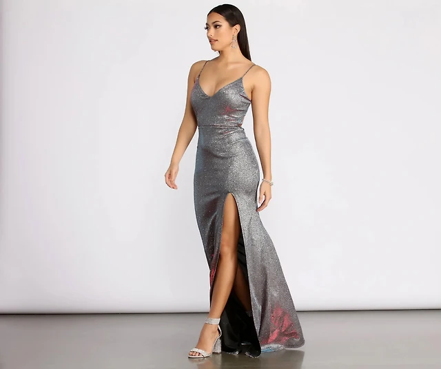 green emerald velvet dress Amazon.com: Ignite Evenings Women's Petite Off The Shoulder Sequined  Embroidered Gown, Navy, 10P : Clothing, Shoes & Jewelry